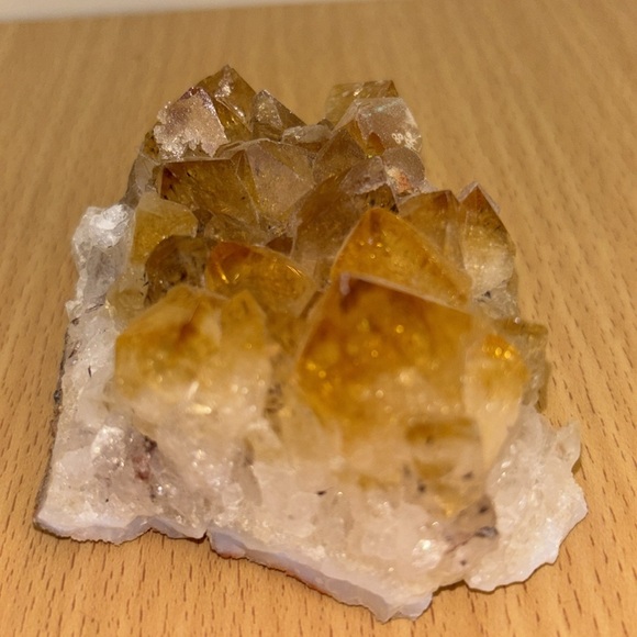 Citrine cluster - Picture 3 of 9